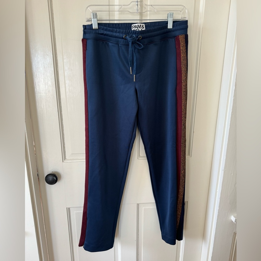 Pam & Gela sweatpants